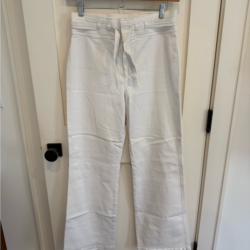 NWT Joe's Jeans Luiza Flare White Denim with tie
